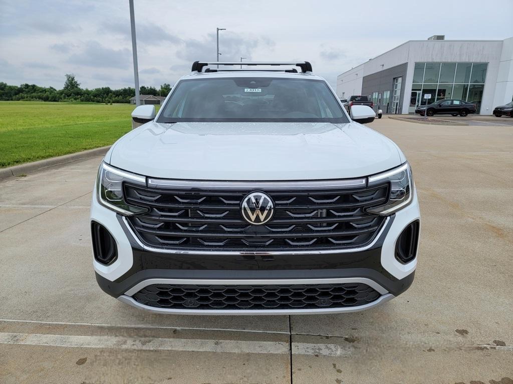 new 2025 Volkswagen Atlas Cross Sport car, priced at $47,336