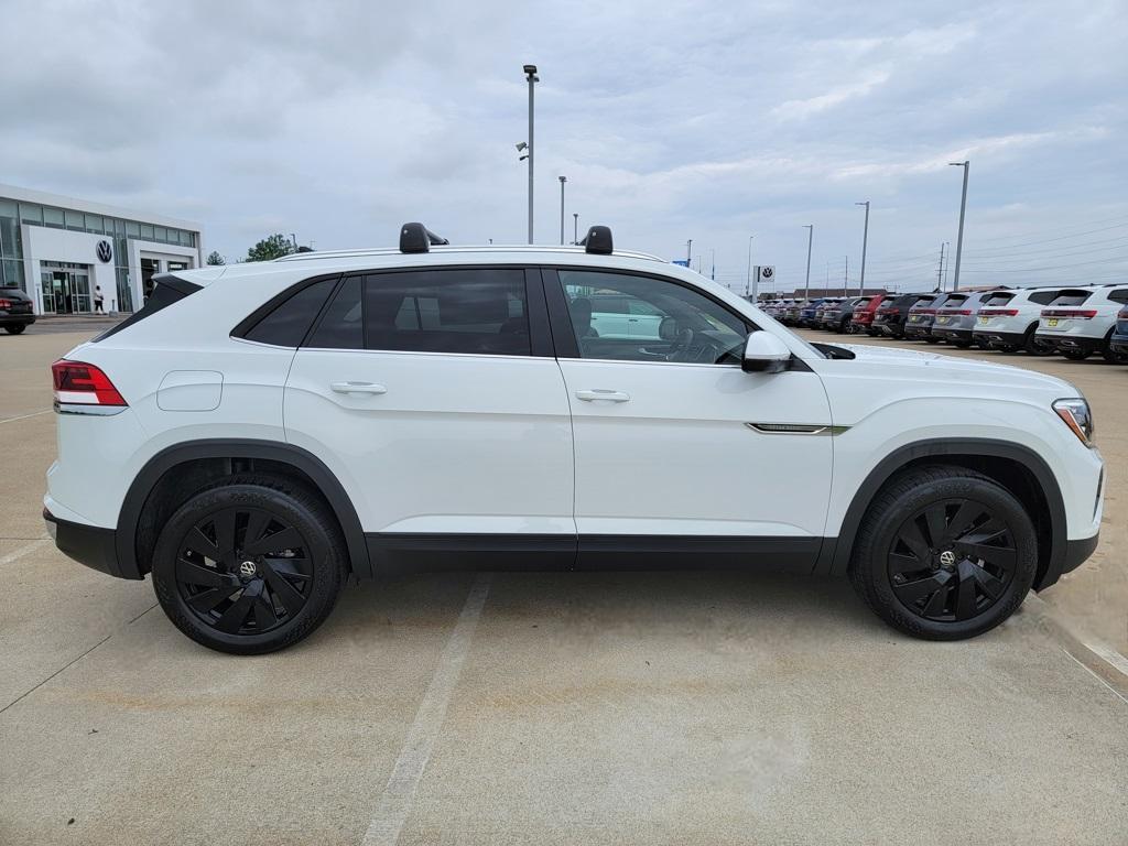 new 2025 Volkswagen Atlas Cross Sport car, priced at $47,336