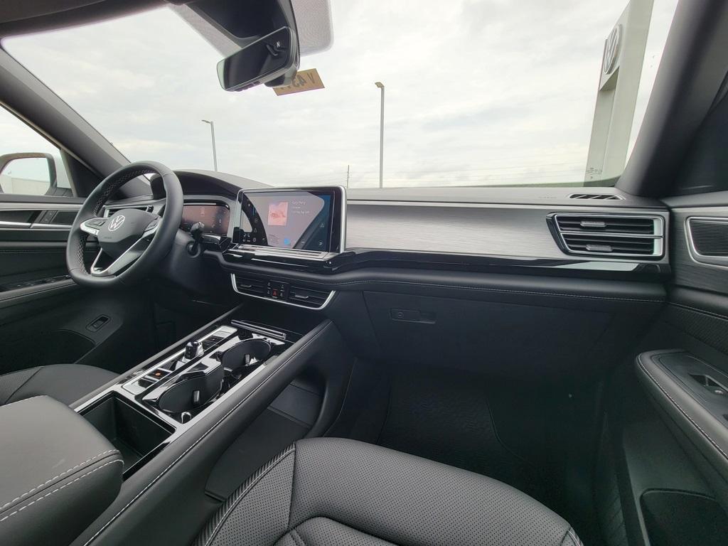 new 2025 Volkswagen Atlas Cross Sport car, priced at $47,336