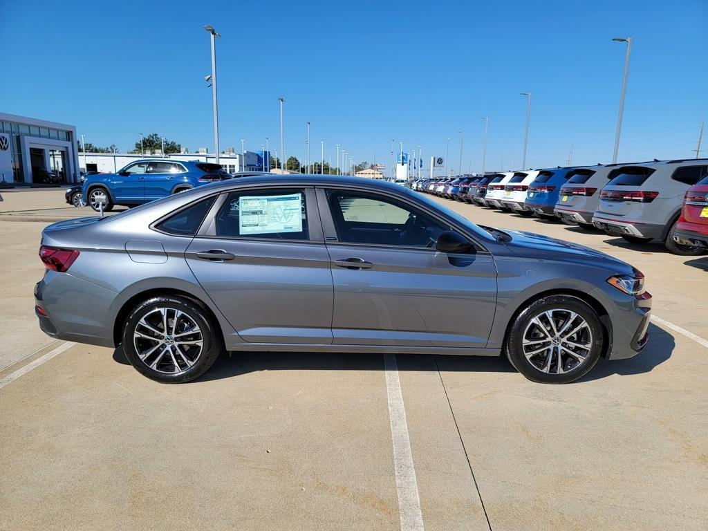 new 2025 Volkswagen Jetta car, priced at $26,101