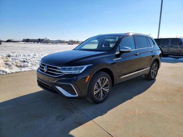 new 2024 Volkswagen Tiguan car, priced at $34,445