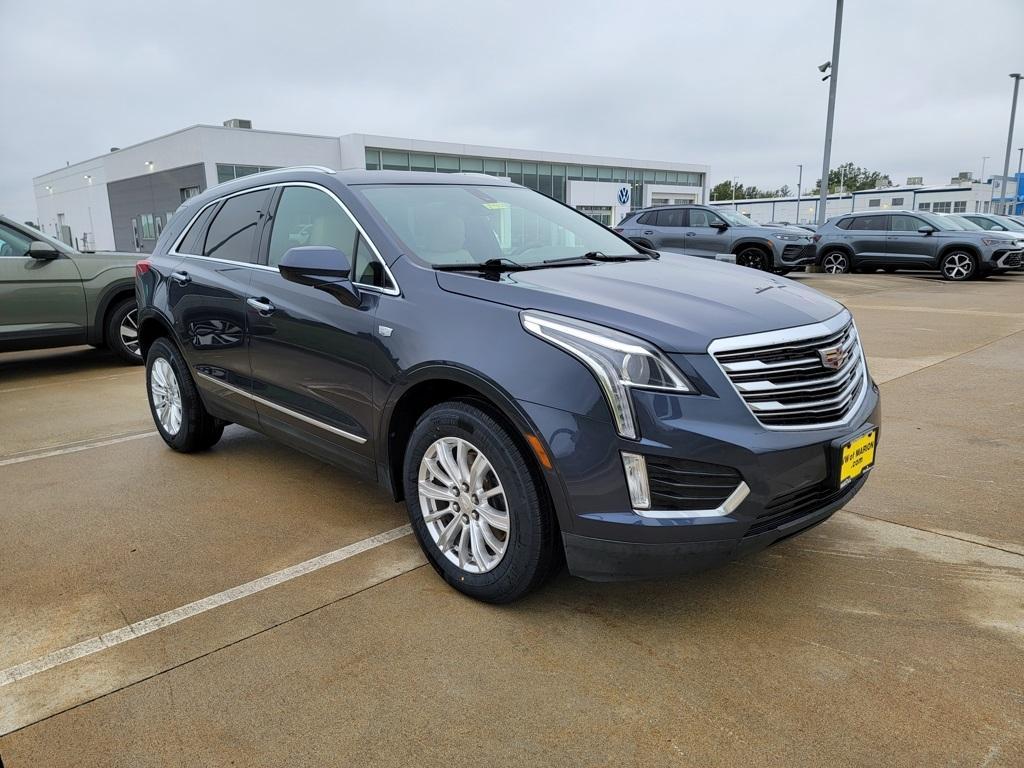 used 2018 Cadillac XT5 car, priced at $16,000