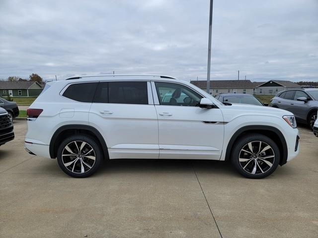 new 2025 Volkswagen Atlas car, priced at $54,081