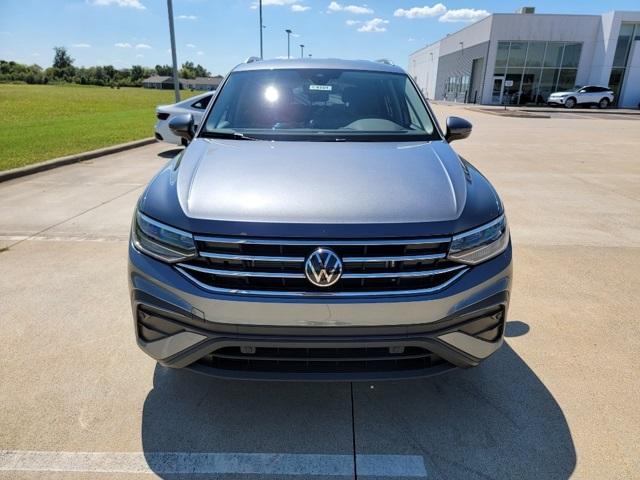 new 2024 Volkswagen Tiguan car, priced at $31,551