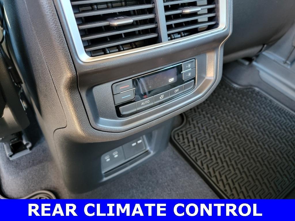 new 2026 Volkswagen Atlas car, priced at $47,786