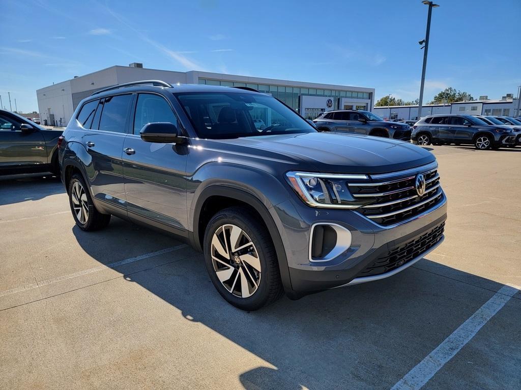 new 2026 Volkswagen Atlas car, priced at $47,786