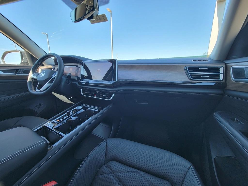 new 2026 Volkswagen Atlas car, priced at $47,786