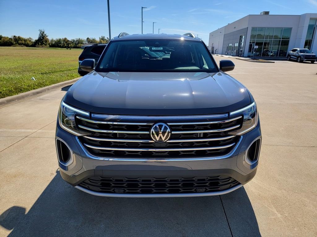 new 2026 Volkswagen Atlas car, priced at $47,786