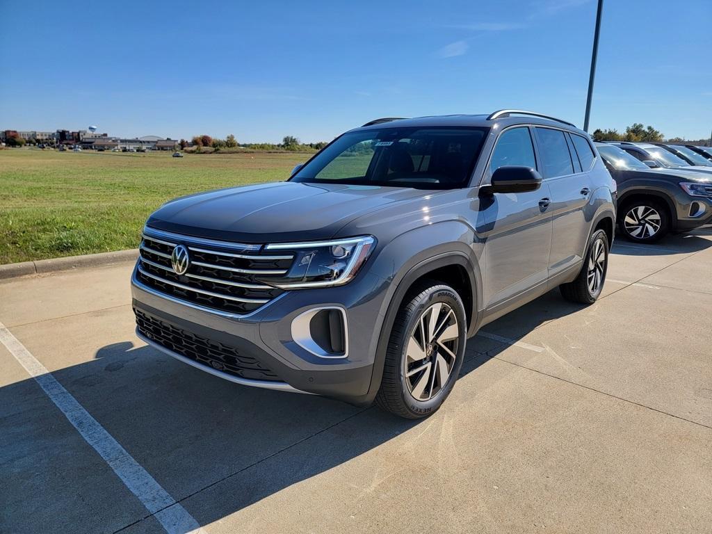 new 2026 Volkswagen Atlas car, priced at $47,786