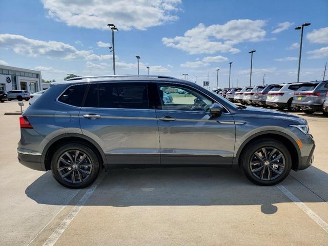 new 2024 Volkswagen Tiguan car, priced at $34,753