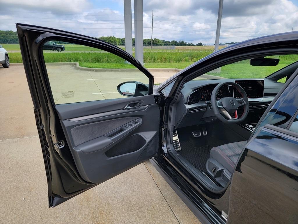 new 2025 Volkswagen Golf GTI car, priced at $34,480