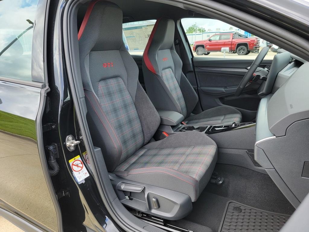 new 2025 Volkswagen Golf GTI car, priced at $34,480