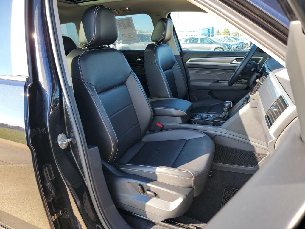 used 2022 Volkswagen Atlas car, priced at $32,500