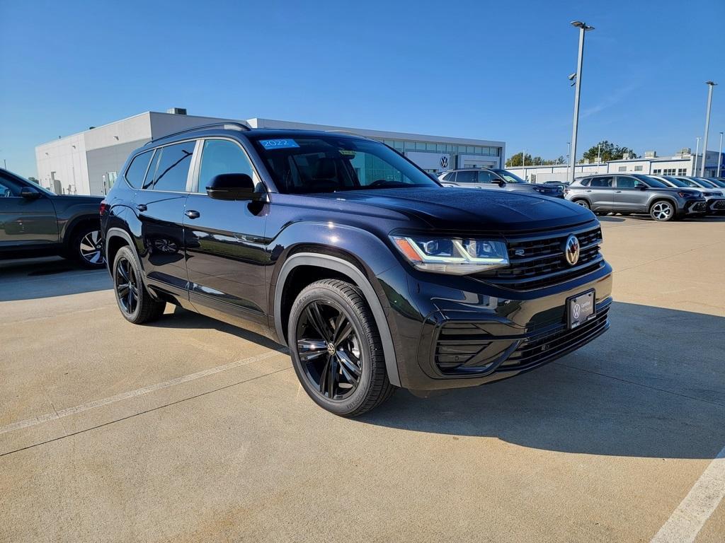 used 2022 Volkswagen Atlas car, priced at $32,500