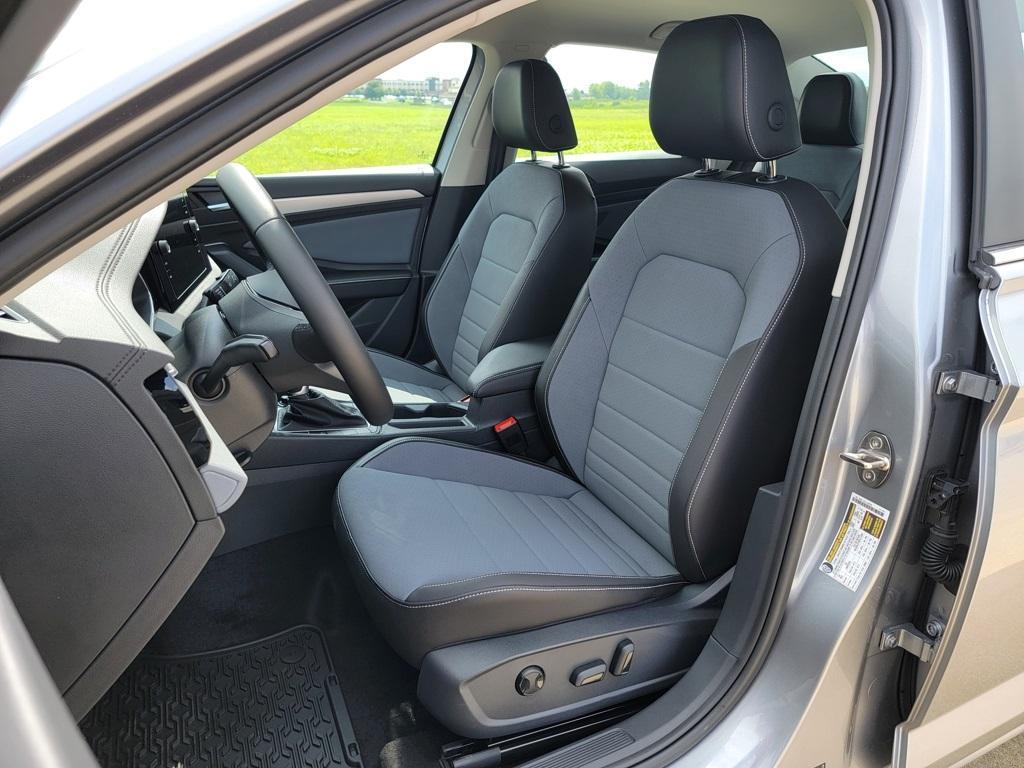 new 2025 Volkswagen Jetta car, priced at $27,201