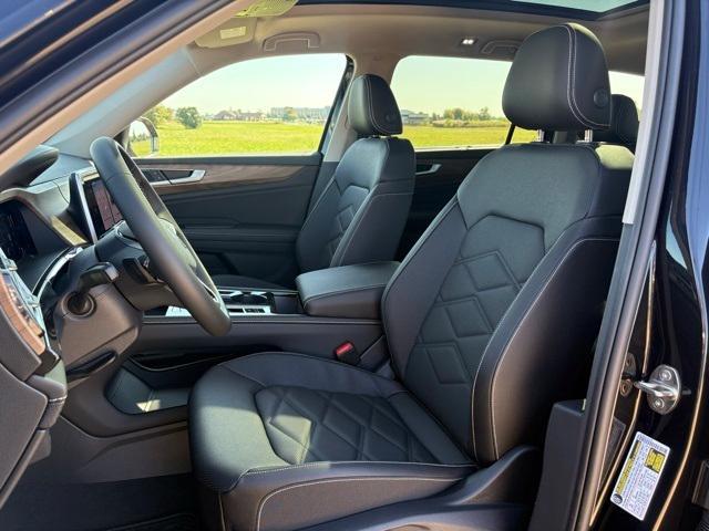 new 2026 Volkswagen Atlas car, priced at $48,531