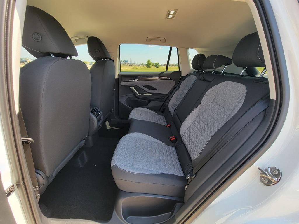 new 2025 Volkswagen Tiguan car, priced at $30,975