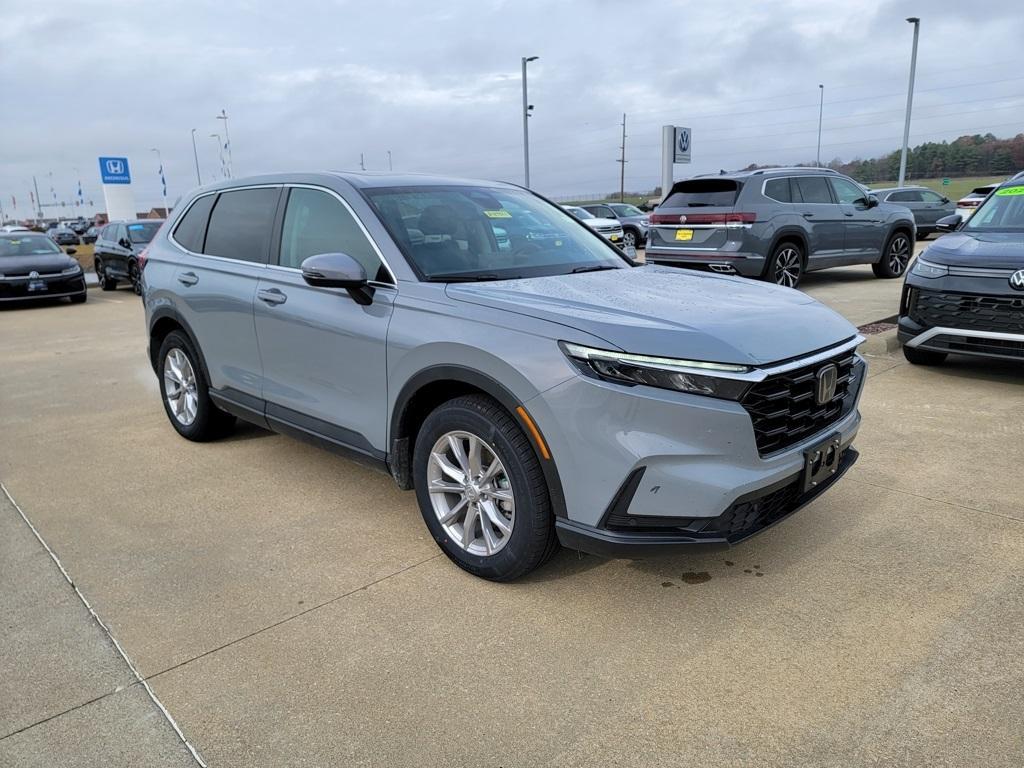 used 2023 Honda CR-V car, priced at $31,000