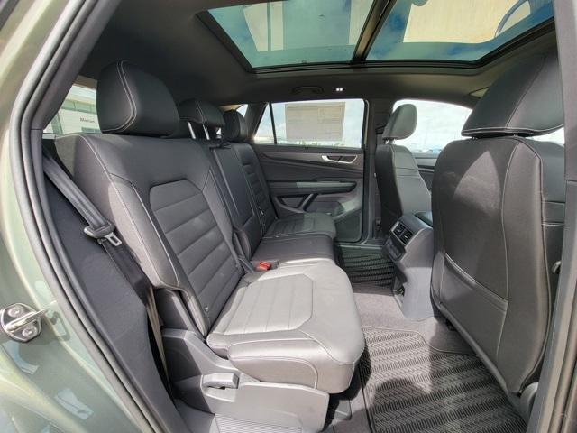 new 2025 Volkswagen Atlas Cross Sport car, priced at $51,041