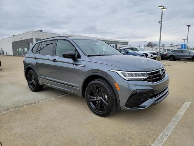 new 2024 Volkswagen Tiguan car, priced at $36,246