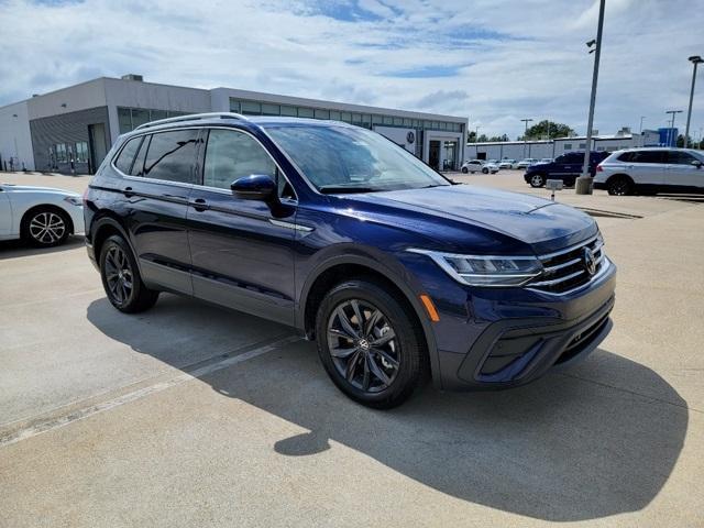 new 2024 Volkswagen Tiguan car, priced at $33,501