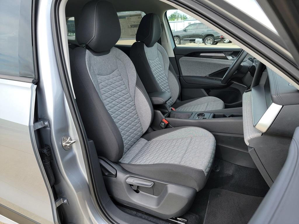 new 2025 Volkswagen Tiguan car, priced at $30,511