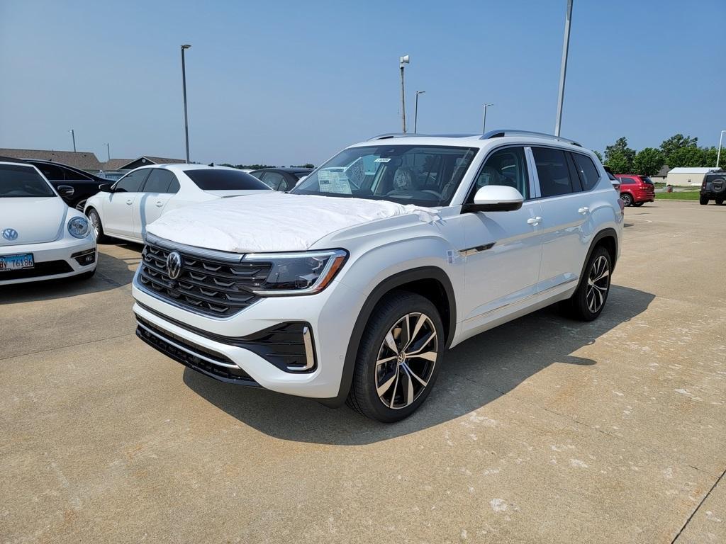 new 2025 Volkswagen Atlas car, priced at $55,311