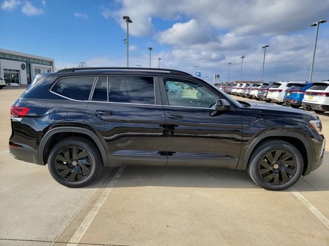 new 2025 Volkswagen Atlas car, priced at $45,216