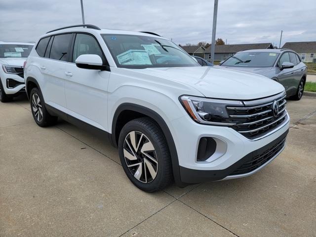 new 2025 Volkswagen Atlas car, priced at $43,926