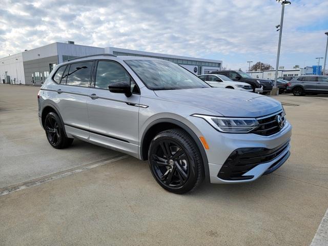 new 2024 Volkswagen Tiguan car, priced at $36,073