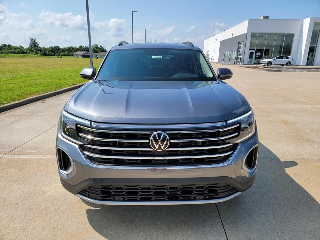 new 2025 Volkswagen Atlas car, priced at $38,510