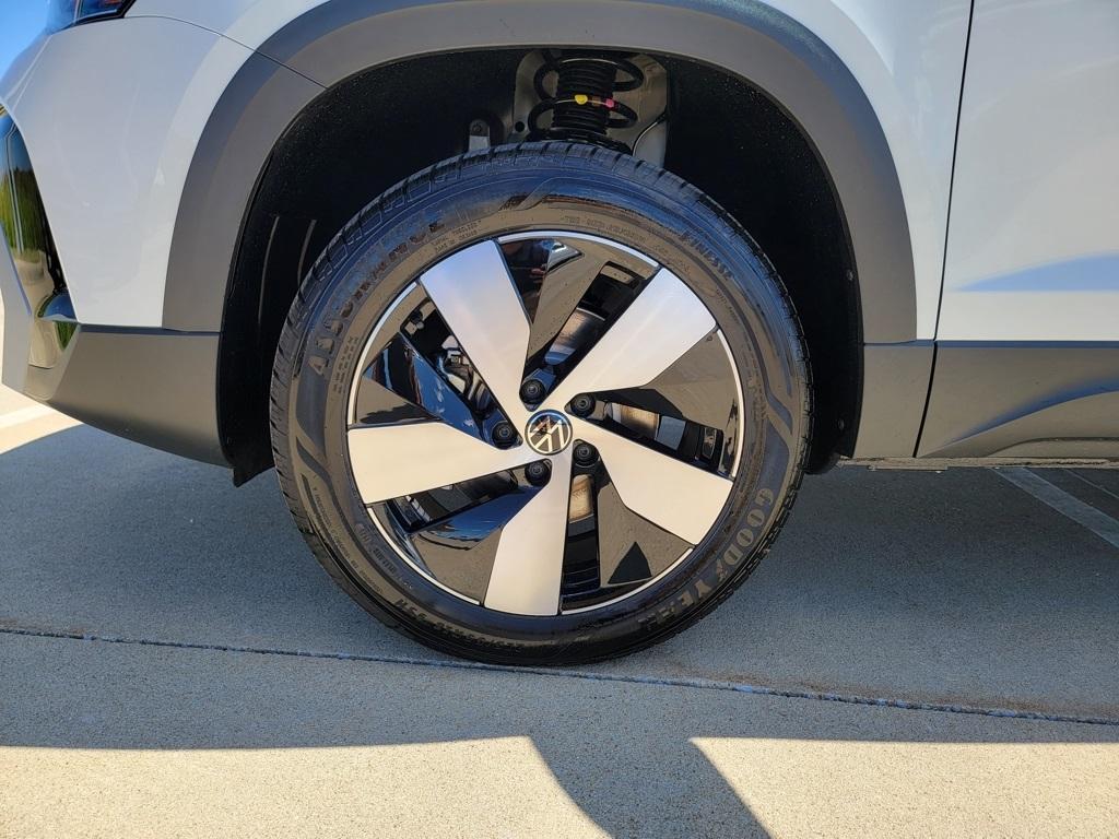 new 2025 Volkswagen Taos car, priced at $28,711