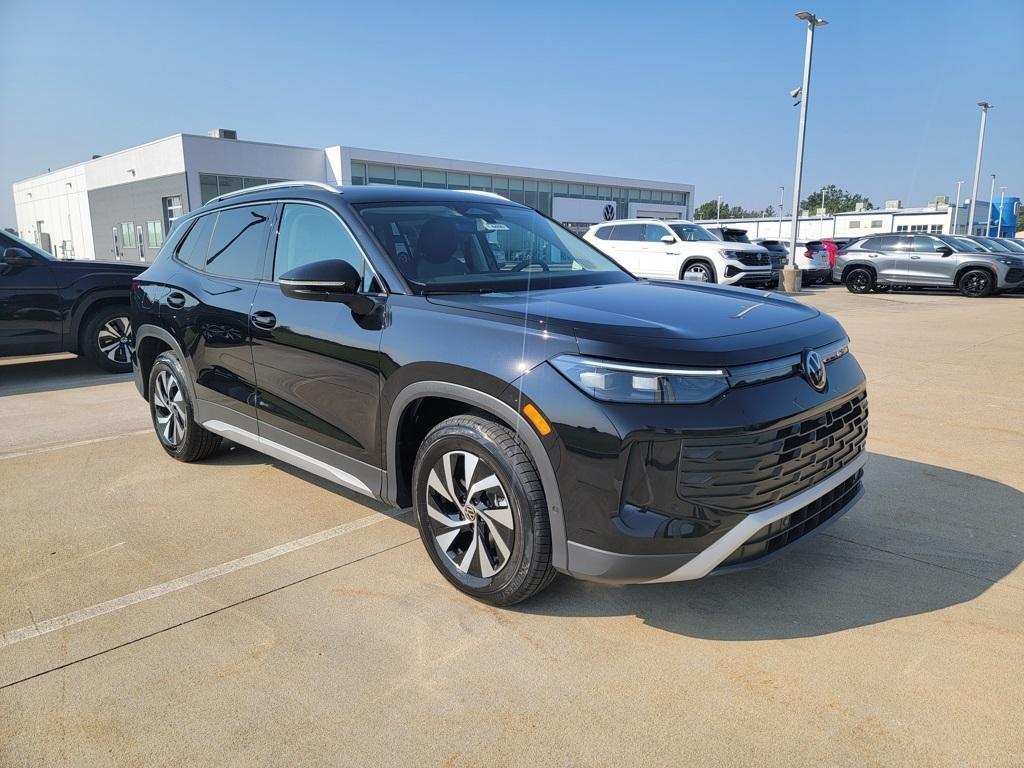 new 2025 Volkswagen Tiguan car, priced at $29,771