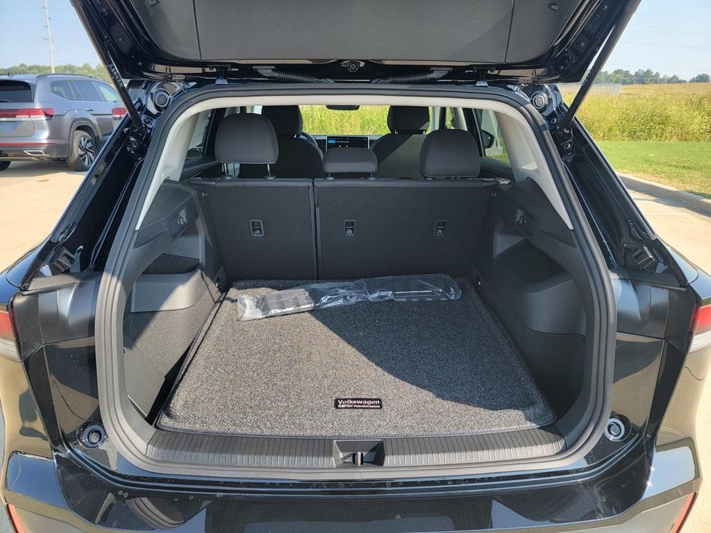 new 2025 Volkswagen Tiguan car, priced at $29,771