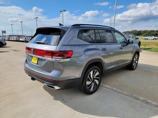 new 2024 Volkswagen Atlas car, priced at $44,305