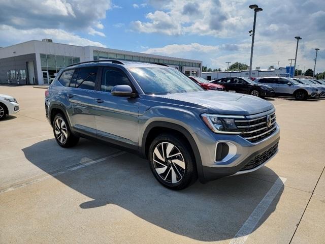 new 2024 Volkswagen Atlas car, priced at $43,350