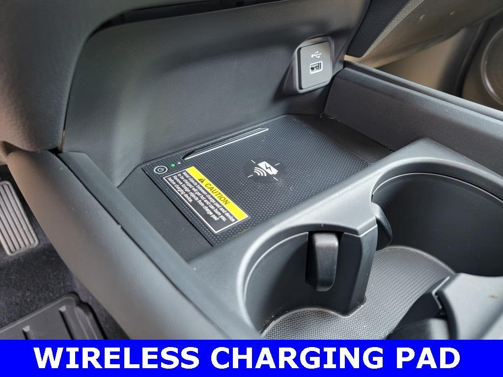 used 2025 Honda HR-V car, priced at $27,750