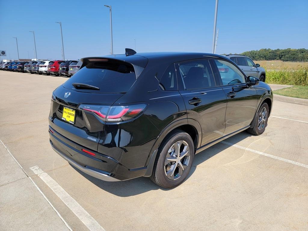 used 2025 Honda HR-V car, priced at $27,750