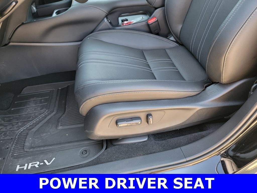 used 2025 Honda HR-V car, priced at $27,750