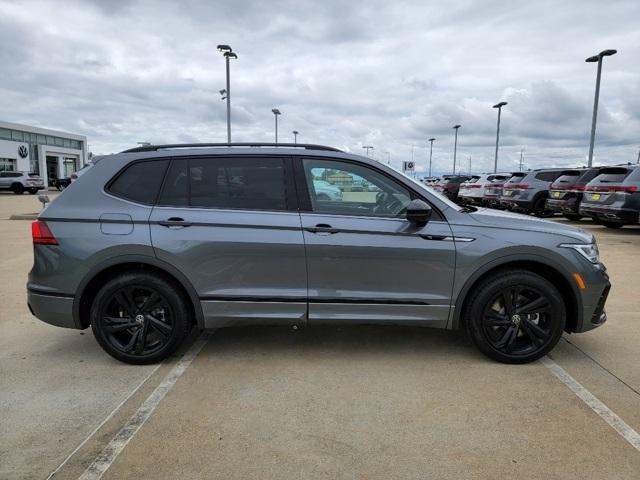 new 2024 Volkswagen Tiguan car, priced at $34,796