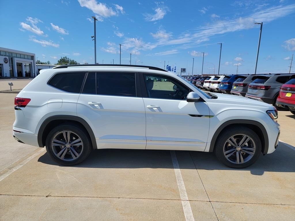 used 2021 Volkswagen Atlas car, priced at $25,000