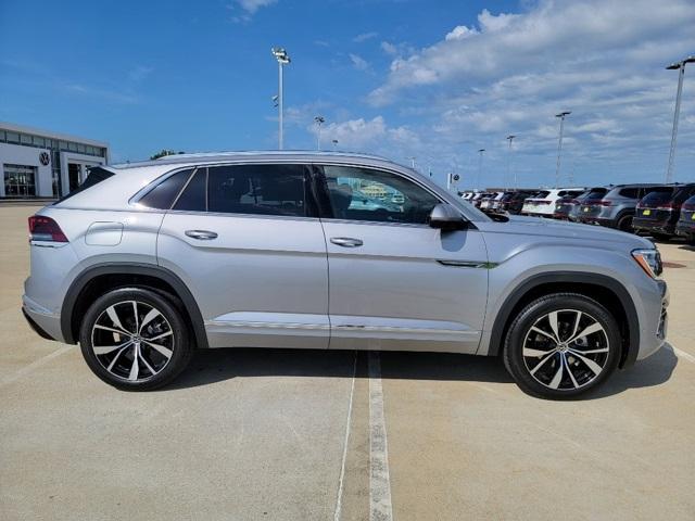 new 2024 Volkswagen Atlas Cross Sport car, priced at $51,801