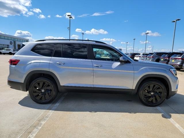 new 2024 Volkswagen Atlas car, priced at $42,866