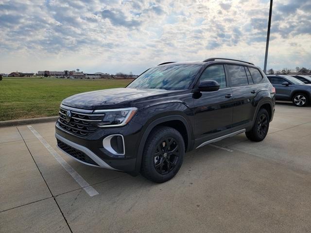 new 2025 Volkswagen Atlas car, priced at $47,076