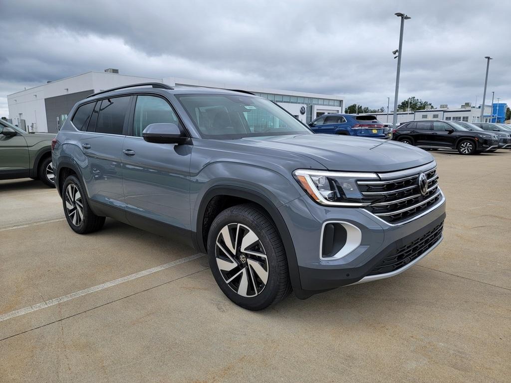 new 2026 Volkswagen Atlas car, priced at $47,786