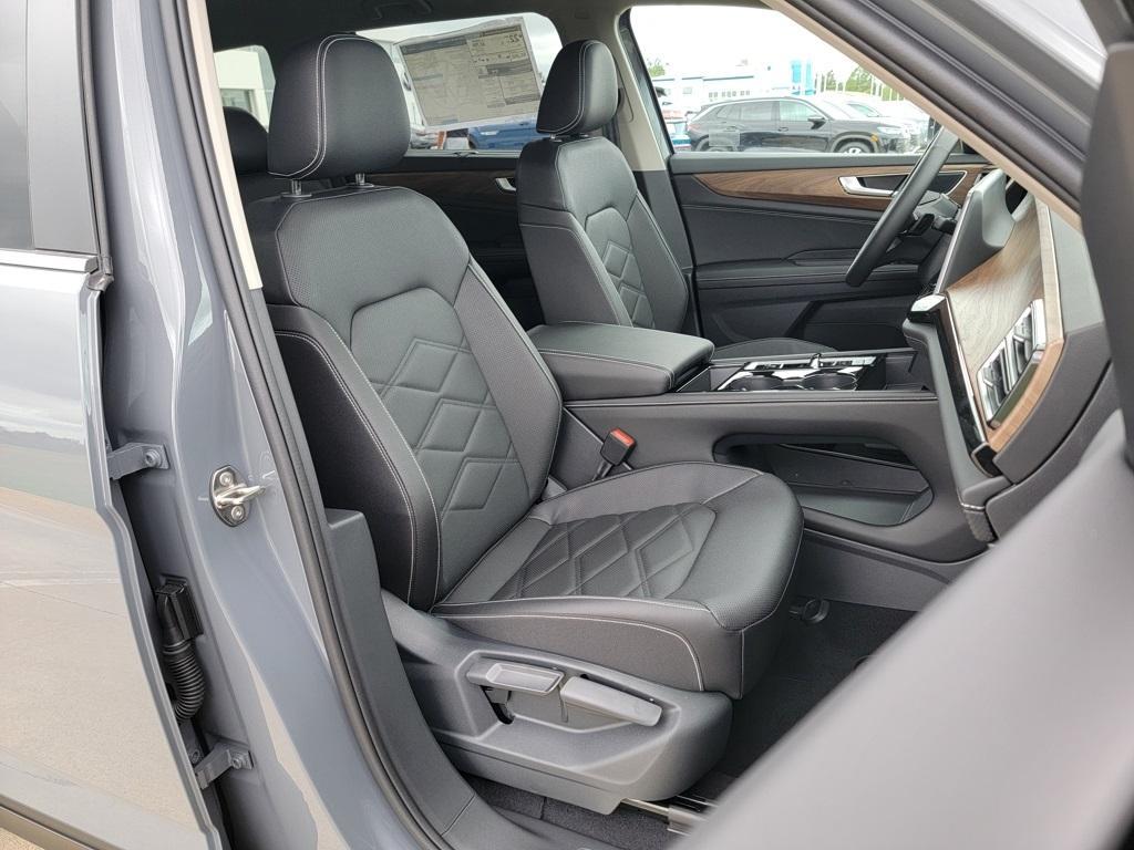 new 2026 Volkswagen Atlas car, priced at $47,786