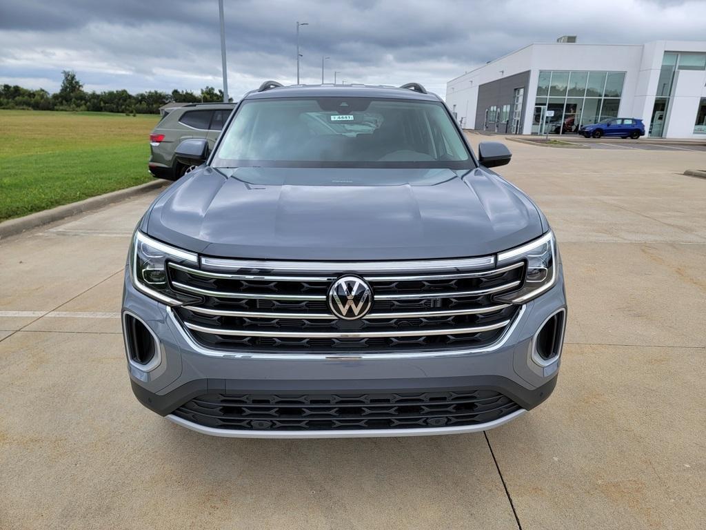 new 2026 Volkswagen Atlas car, priced at $47,786