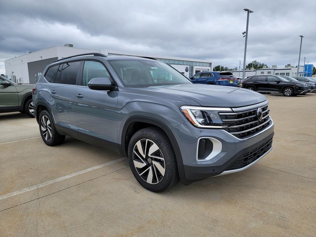 new 2026 Volkswagen Atlas car, priced at $47,786