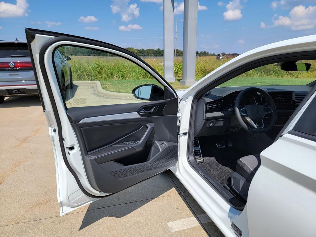 new 2025 Volkswagen Jetta car, priced at $25,916