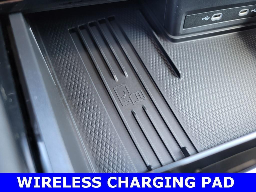 new 2025 Volkswagen Atlas Cross Sport car, priced at $42,441